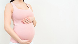 怀孕几个月青海省如何办理怀孕亲子鉴定，在青海省怀孕期间办理亲子鉴定结果准吗